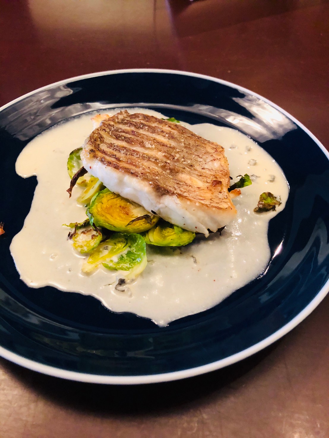 愛南真鯛のポワレ 芽キャベツとブルーチーズのソース 旬食予報 お魚応援特設ページ